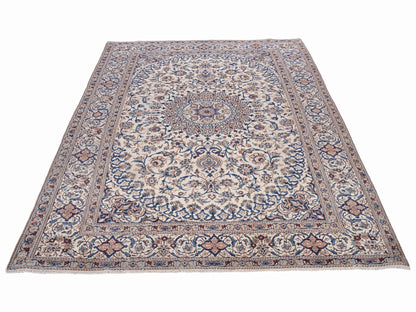 9005 - 7'8" x 11'10"