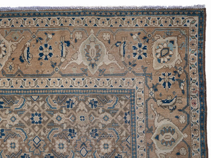 8990 - 6'11" x 10'3"