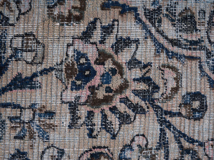 8996 - 7'10" x 10'11"