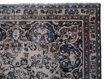 8996 - 7'10" x 10'11"