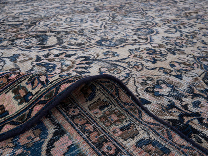 8996 - 7'10" x 10'11"