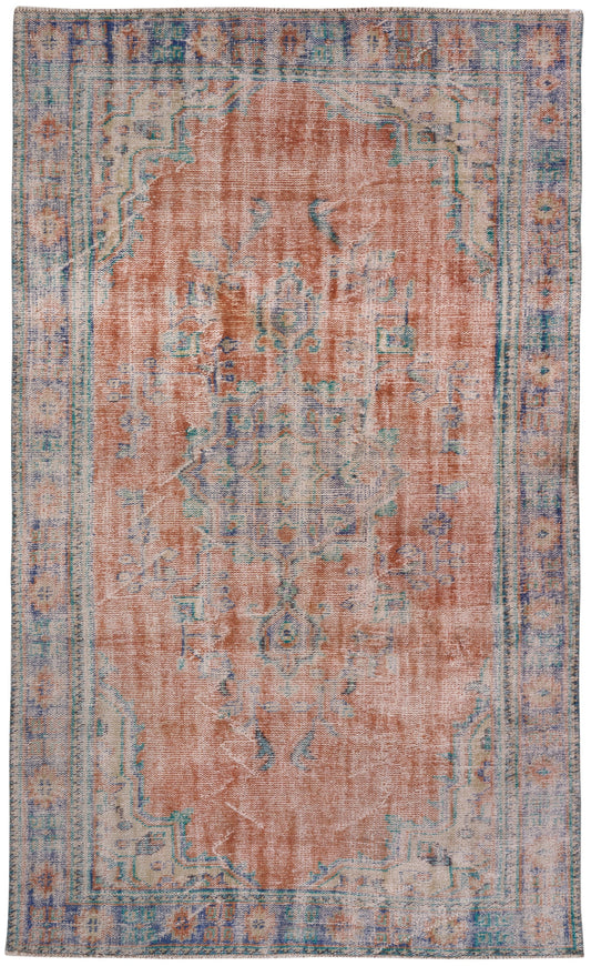 1532 - 5'7" x 9'4"
