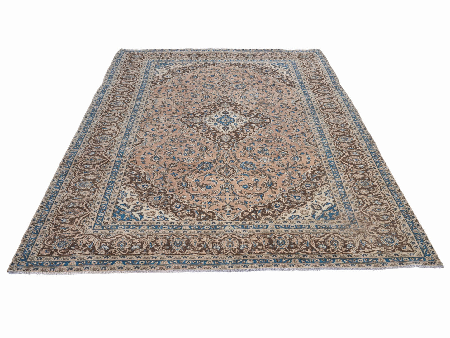 XL267 - 8'3" x 12'3"