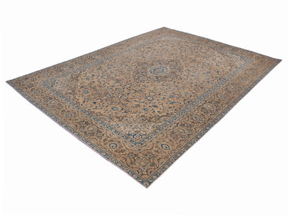 8977 - 9'3" x 12'10"