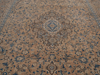 8977 - 9'3" x 12'10"