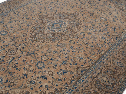 8977 - 9'3" x 12'10"