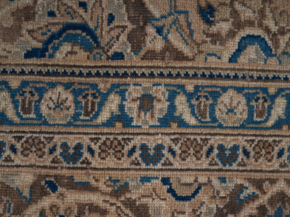 8977 - 9'3" x 12'10"