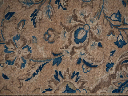 8977 - 9'3" x 12'10"