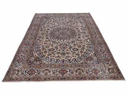 9003 - 7'9" x 11'10"