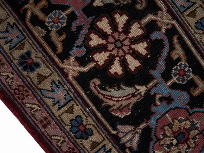 8969 - 9'8" x 11'11"