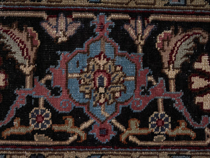 8969 - 9'8" x 11'11"