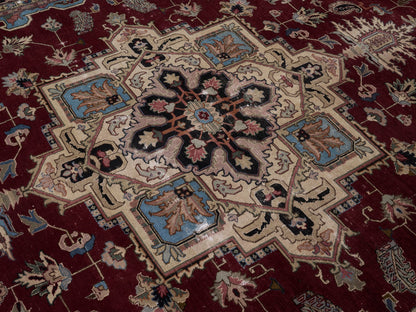 8969 - 9'8" x 11'11"