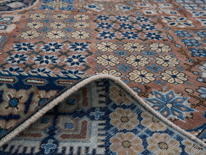 9002 - 9'2" x 12'10"