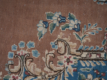 8972 - 8'11" x 12'7"