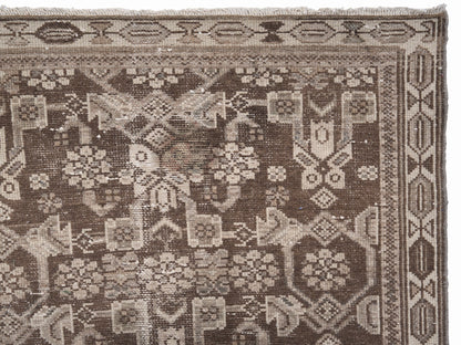 8942 - 2'11" x 13'1"