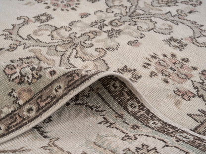 8000 - 3'10" x 6'11"