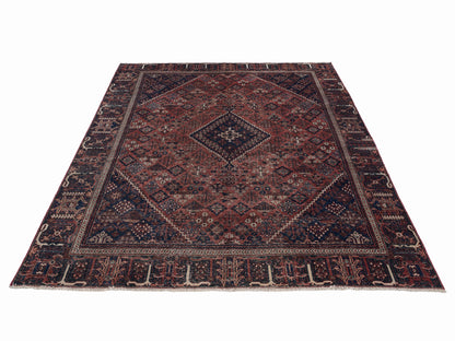 9046 - 7'9" x 10'11"