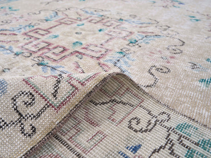 8506 - 4'11" x 8'10"