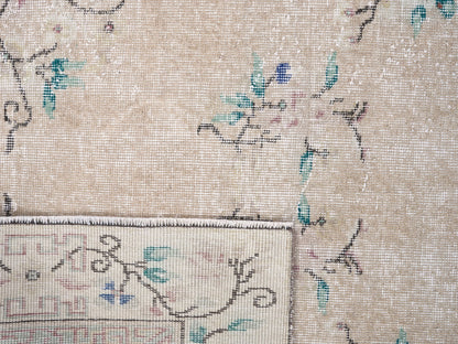 8506 - 4'11" x 8'10"