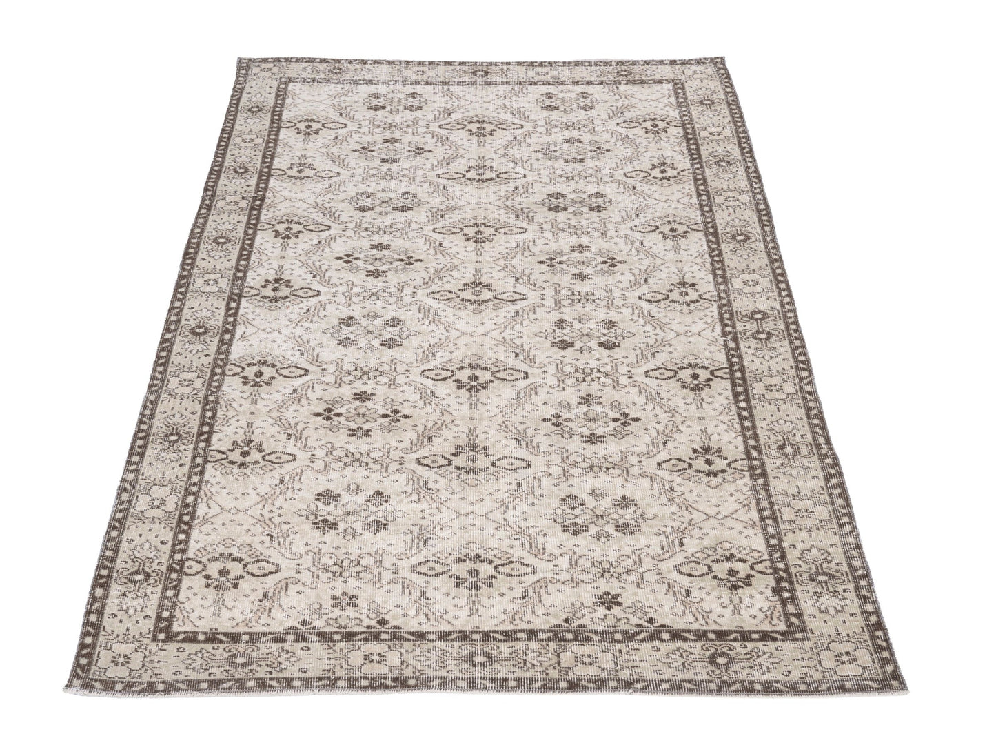 8649 - 4'10" x 8'10"