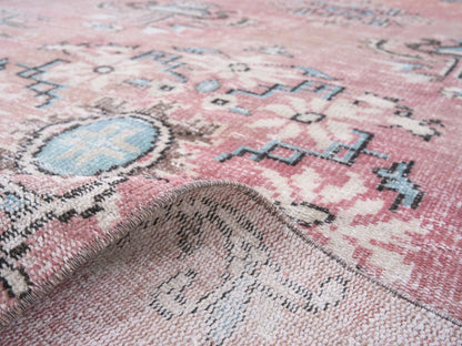 8711 - 4'11" x 7'11"