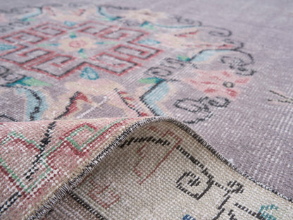 8753 - 5'10" x 8'11"