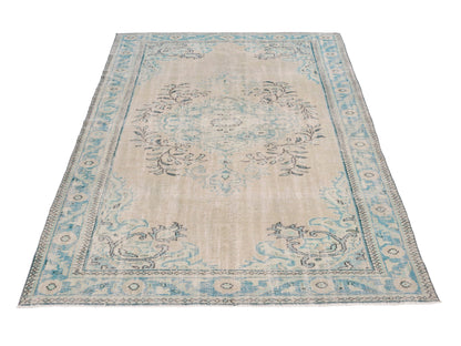 8718 - 5'11" x 9'11"