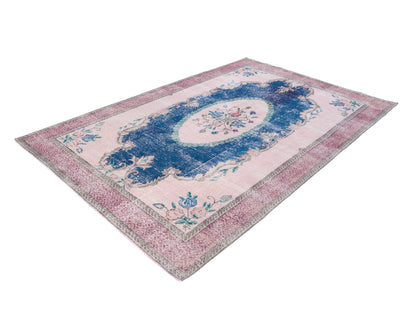 8444 - 6'10" x 10'5"