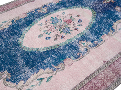 8444 - 6'10" x 10'5"