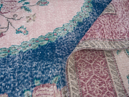 8444 - 6'10" x 10'5"