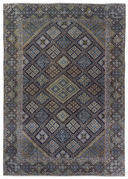 8968 - 9'1" x 12'10"