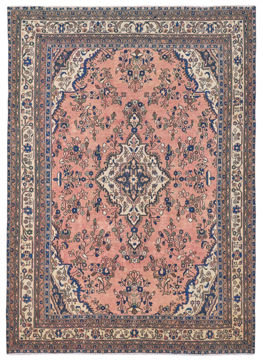 XL317 - 8' x 11'7"