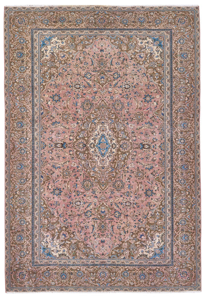 9038 - 7'7" x 10'11"